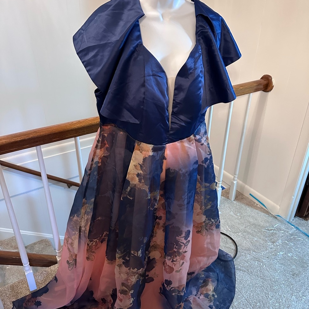 Elegant Navy and Peach Floral Prom Dress/wedding